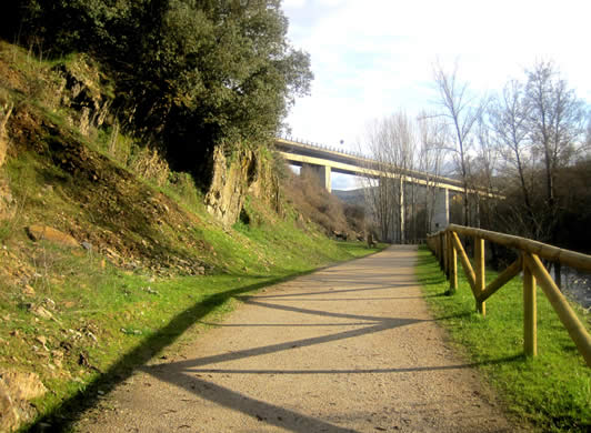 Polideportivo pistas de tenis